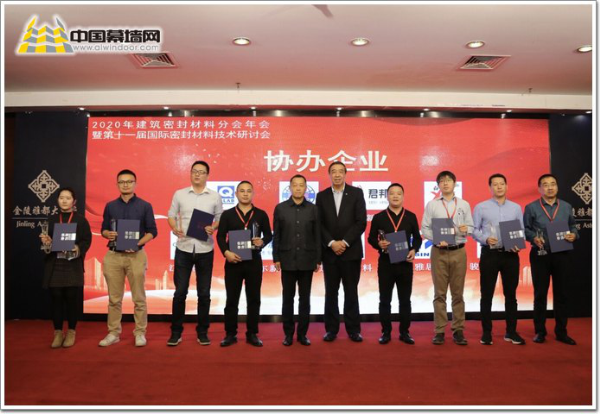 600-17.png 600-17.png